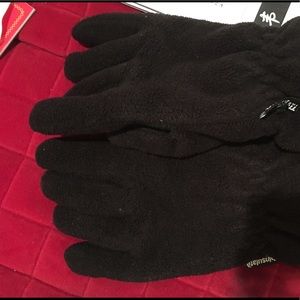 Thinsulate fleece gloves black good condition